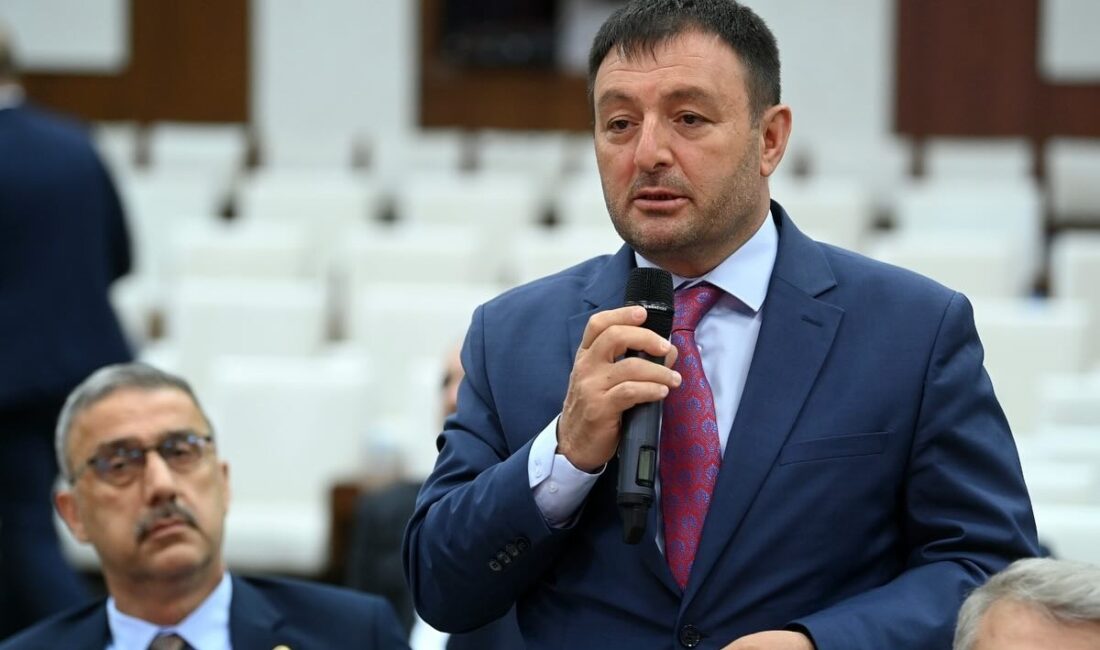 AK Parti Isparta Milletvekili Osman