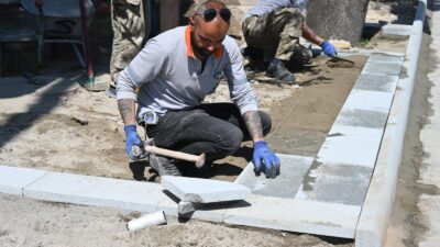 Isparta Belediyesi, şehir genelinde sürdürdüğü üstyapı çalışmaları kapsamında 6 Mart