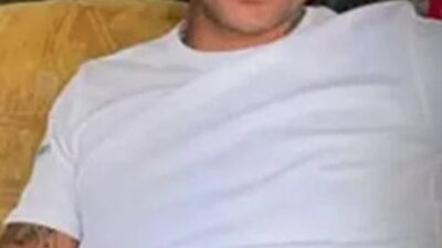 Burdur'un Bucak ilçesinde serinlemek için Onaç Barajı'na giren İbrahim Bozkurt