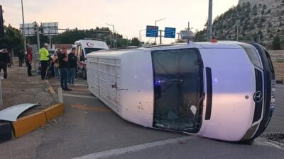 Isparta'dan Burdur'a giden tarım işçilerinin bulunduğu Adem A. yönetimindeki 32