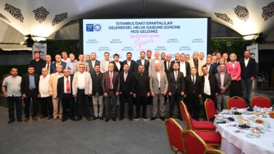 Isparta Belediye Başkanı Şükrü Başdeğirmen, İstanbul’daki Ispartalılarla bir araya geldi,