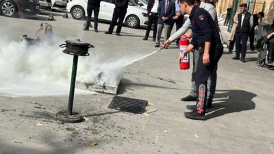 Isparta Valiliğinde, iş sağlığı ve güvenliği kapsamında personelin acil durumlara